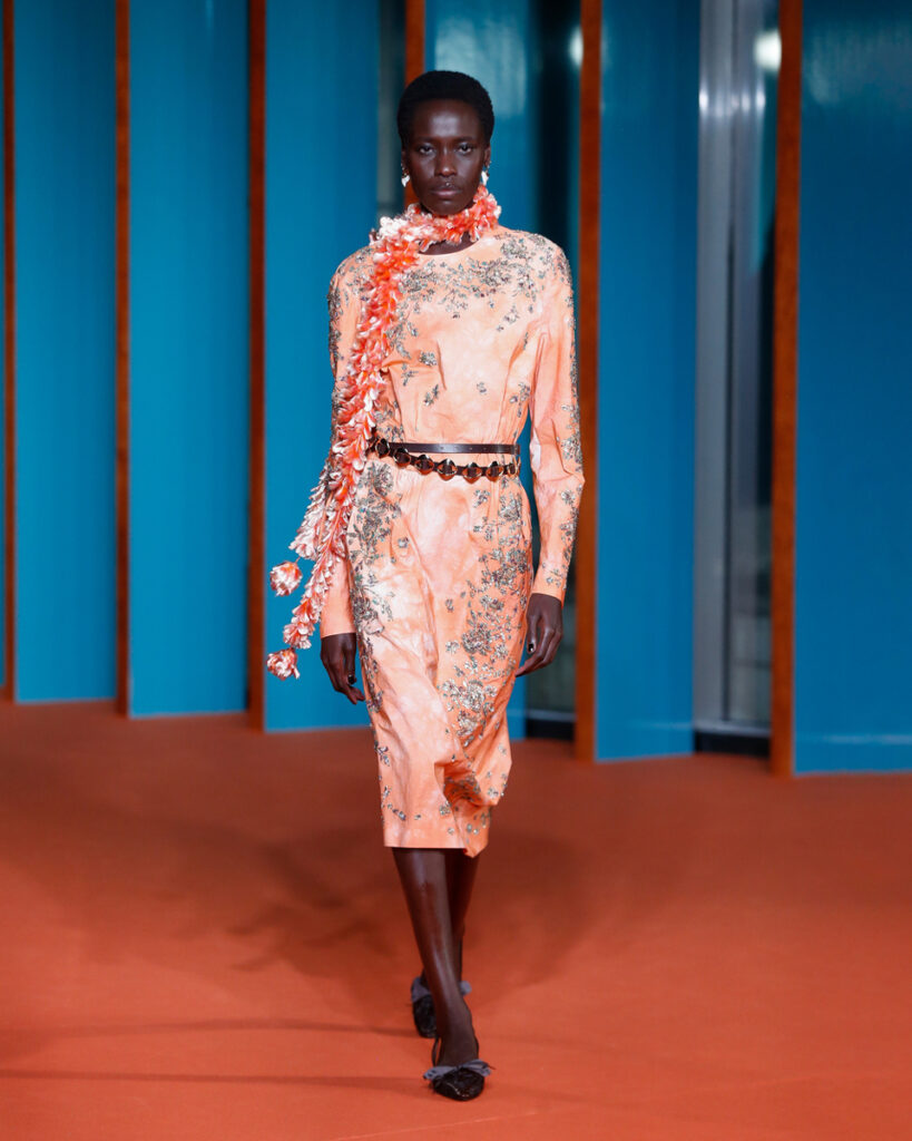 Tory Burch Spring/Summer 2027 runway look 03