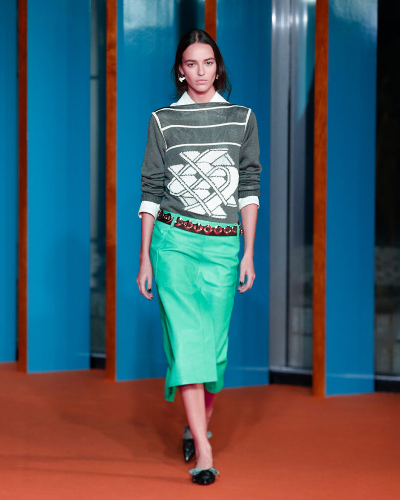 Tory Burch Spring/Summer 2027 runway look 24