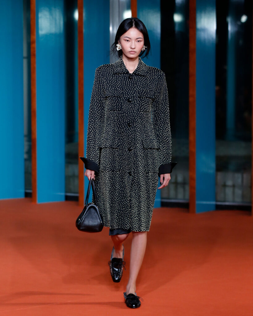 Tory Burch Spring/Summer 2027 runway look 31