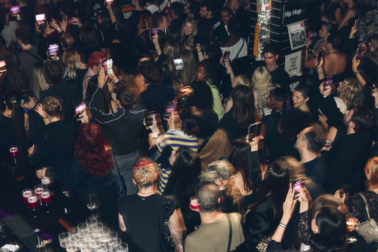L'Oréal — Fragrance launch and music activation, image 3