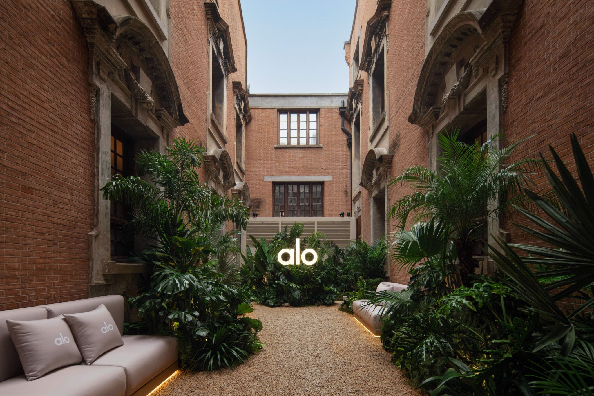 Landscaped courtyard and seating at Alo Zhangyuan