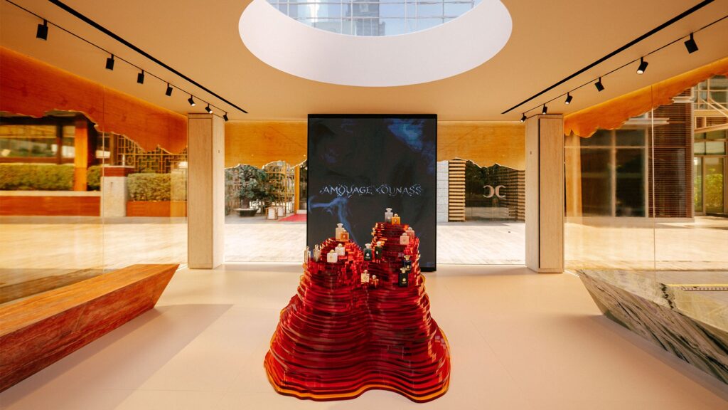 Amouage and Ounass Dubai pop-up — photo 3