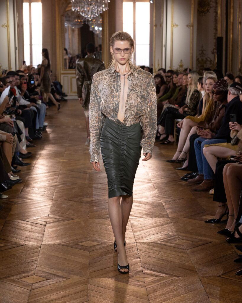 Balmain Spring/Summer 2027 runway look 04