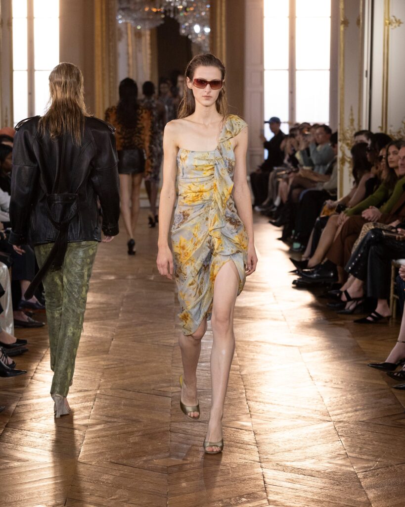 Balmain Spring/Summer 2027 runway look 40