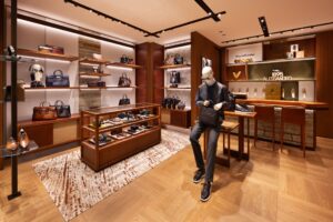 Berluti Nagoya Mitsukoshi store interior image four