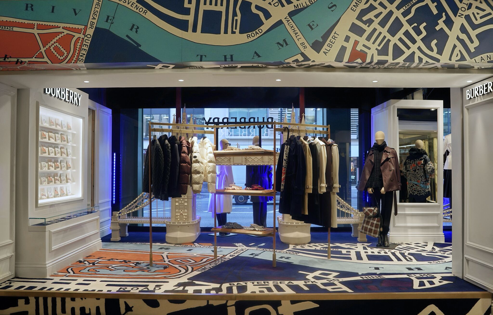 Burberry: 170th anniversary Harrods pop-up — photograph 1