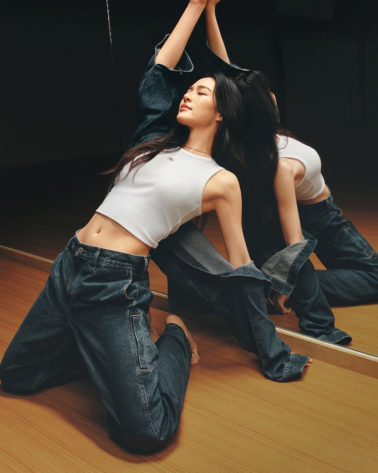 Calvin Klein: Ling Ling Kwong Feel the Fit denim campaign — photograph 3