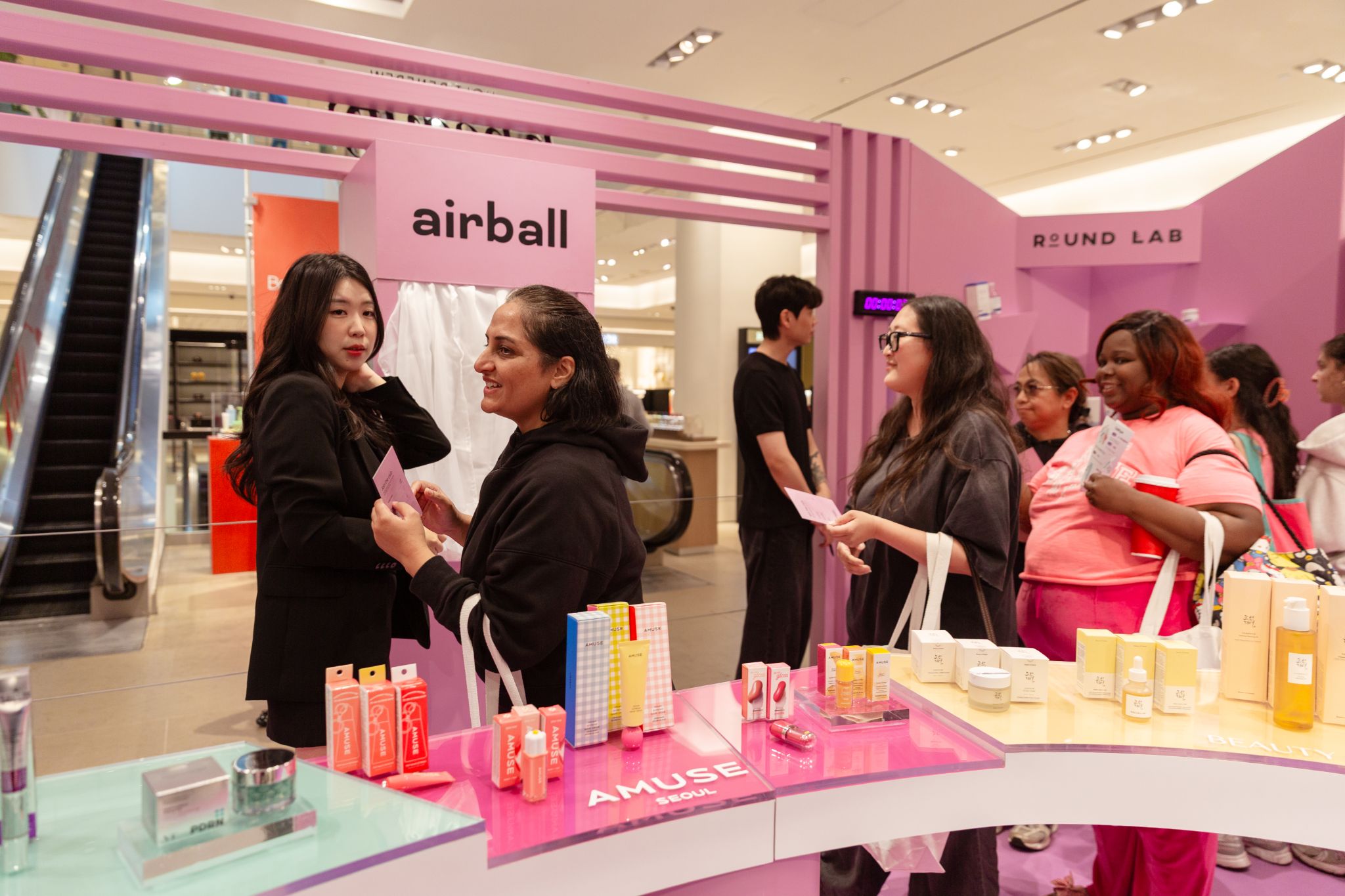 Pink K-Beauty Clubhouse product-discovery installation, photograph 4