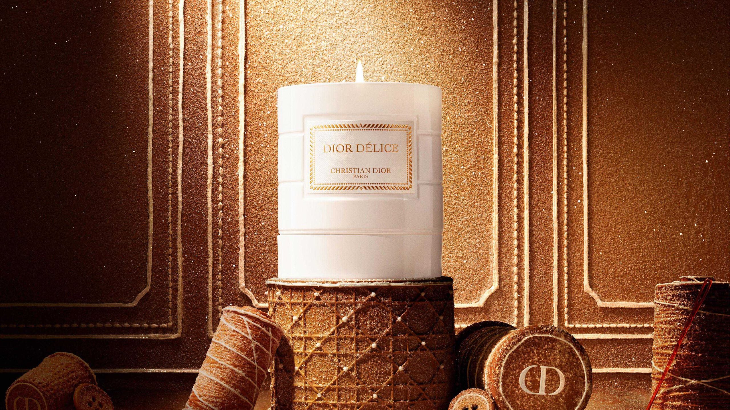 Dior Délice candle in a confectionery-inspired setting