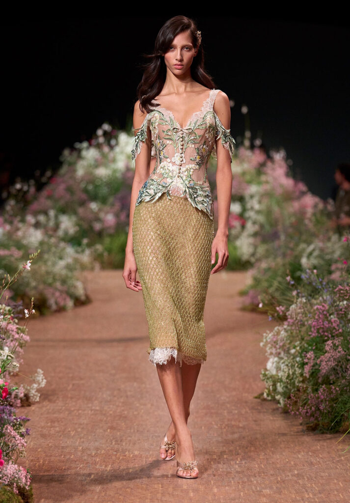 Elie Saab Spring/Summer 2027 runway look 02