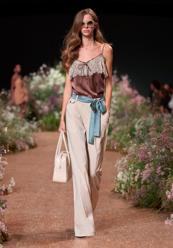 Elie Saab Spring/Summer 2027 runway look 08