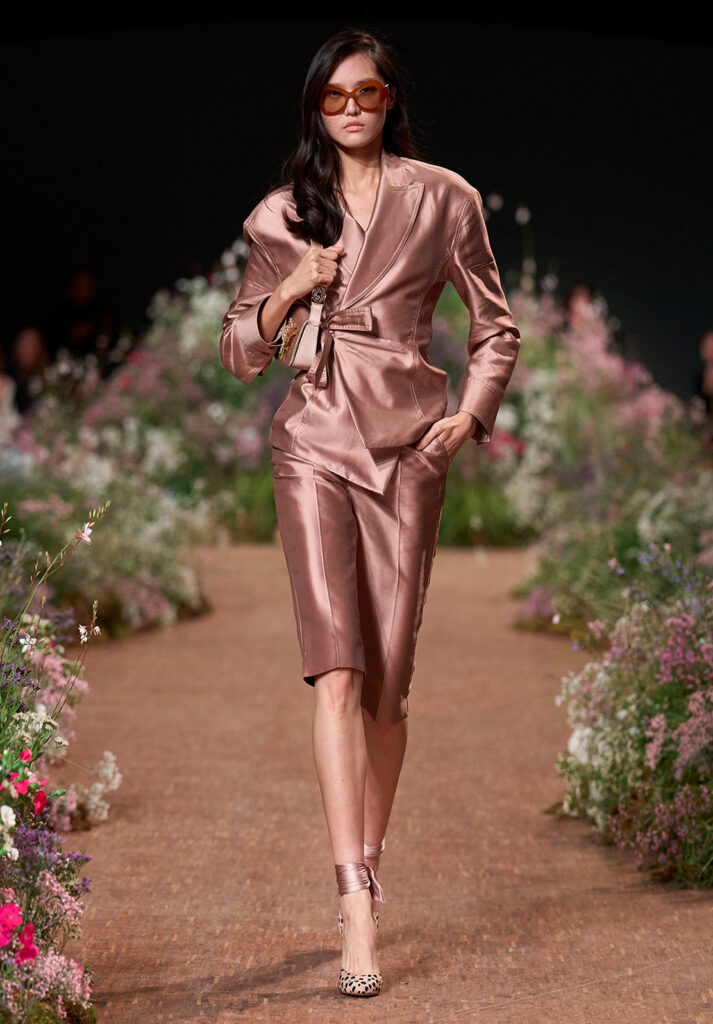 Elie Saab Spring/Summer 2027 runway look 17