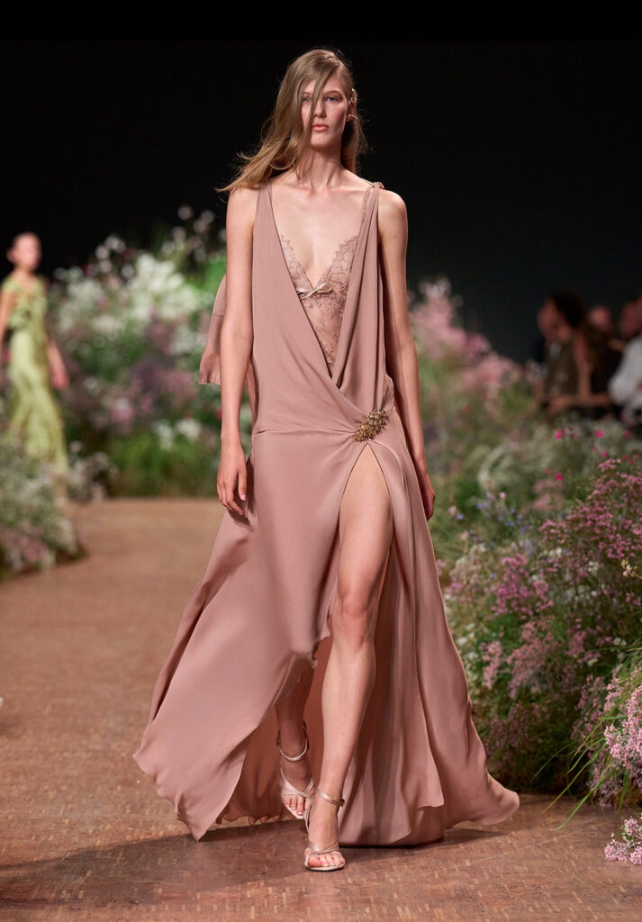 Elie Saab Spring/Summer 2027 runway look 19