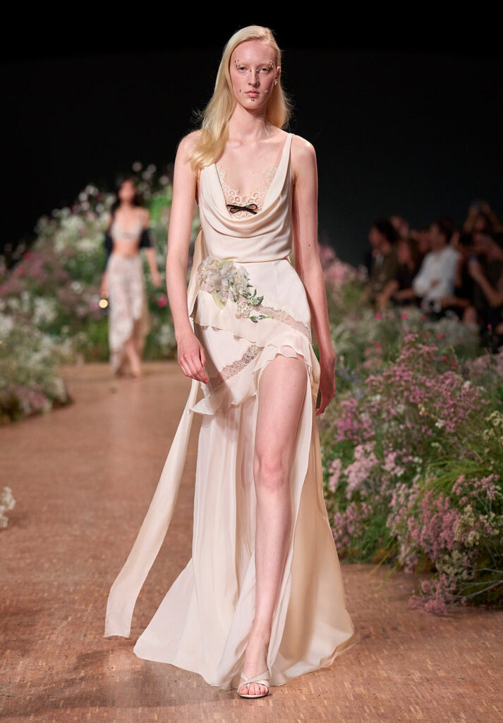 Elie Saab Spring/Summer 2027 runway look 26