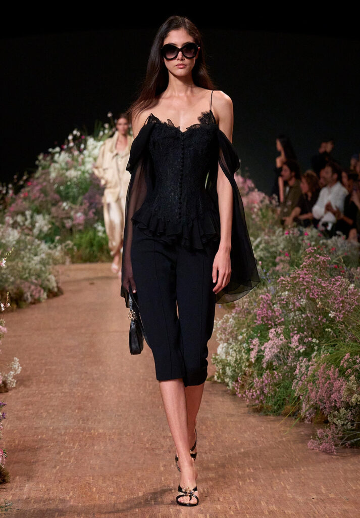 Elie Saab Spring/Summer 2027 runway look 30