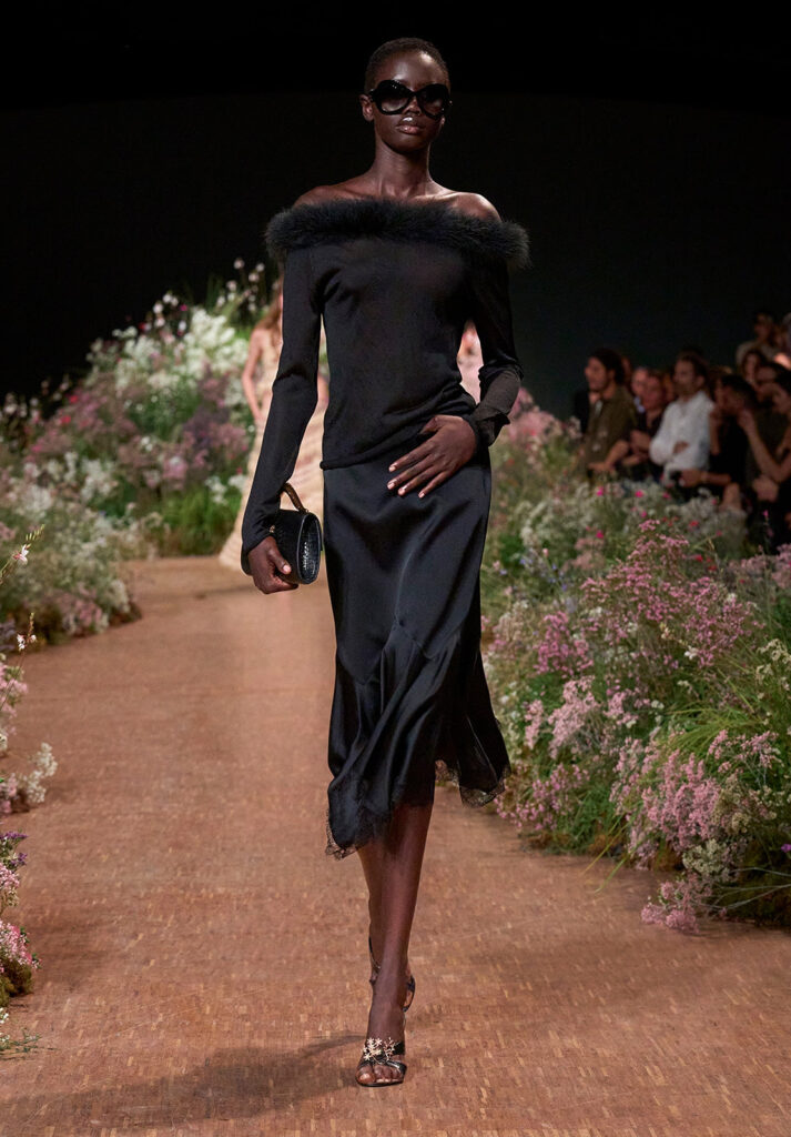 Elie Saab Spring/Summer 2027 runway look 32