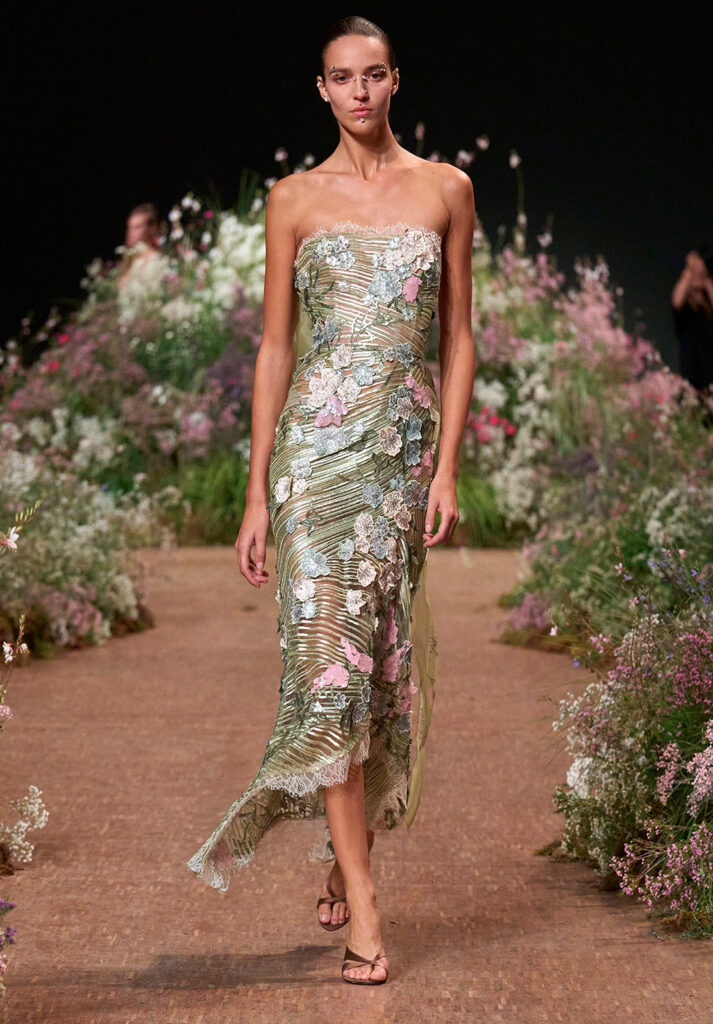 Elie Saab Spring/Summer 2027 runway look 44
