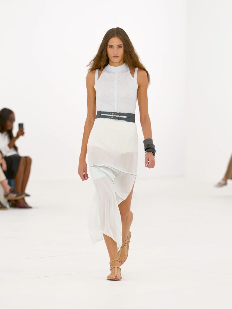 Hermès Spring/Summer 2027 runway look 06
