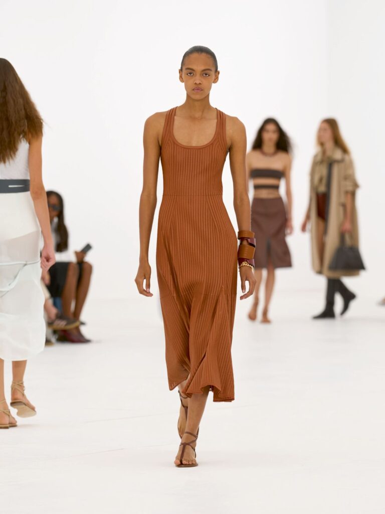 Hermès Spring/Summer 2027 runway look 17