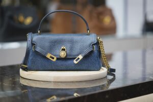 Michael Kors: Jet Set Lounge Tokyo activation — photograph 4