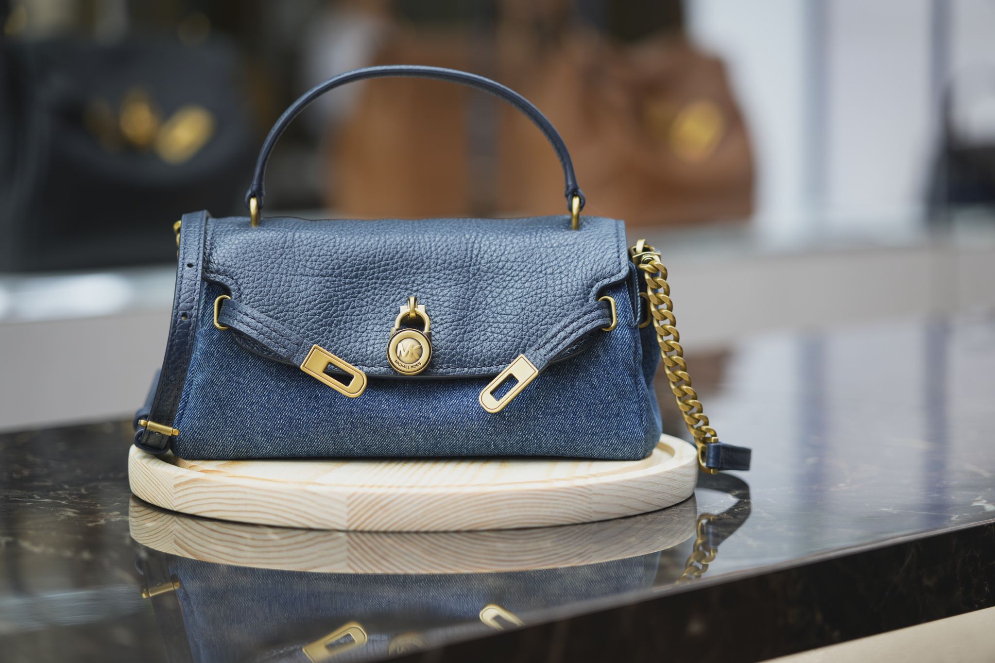 Michael Kors: Jet Set Lounge Tokyo activation — photograph 4