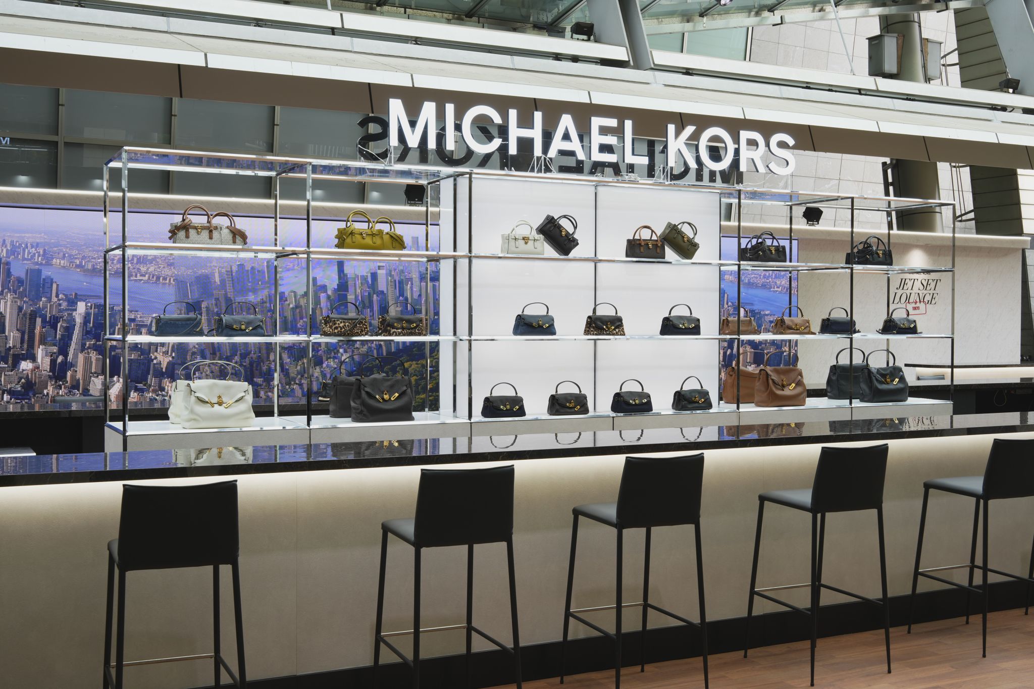 Michael Kors: Jet Set Lounge Tokyo activation — photograph 5