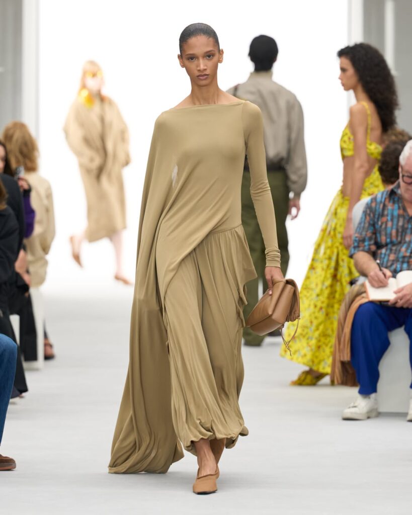 Loewe Spring/Summer 2027 runway look 24