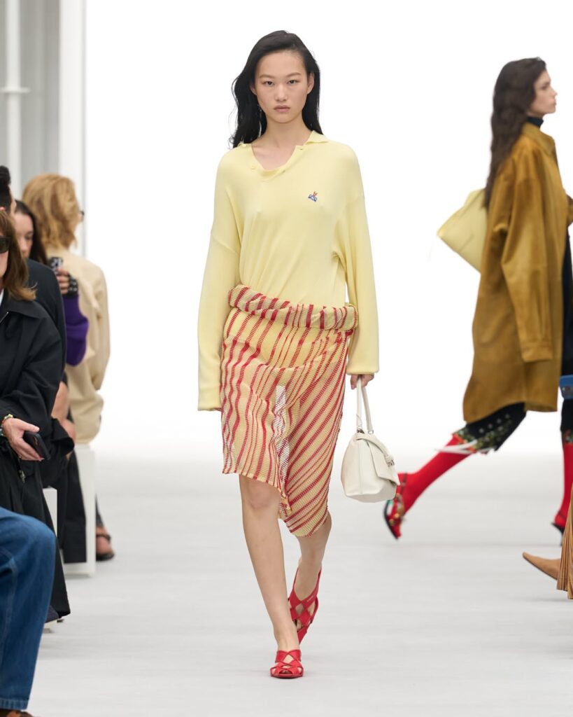Loewe Spring/Summer 2027 runway look 30