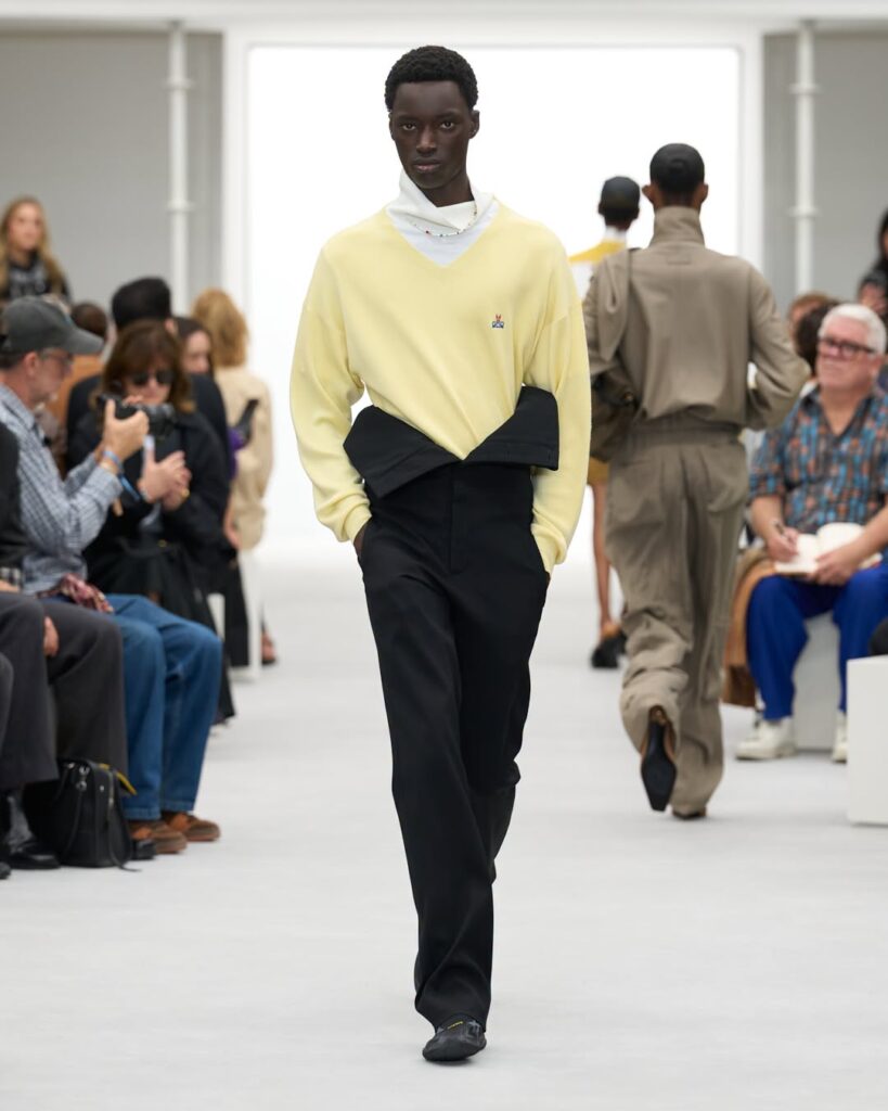 Loewe Spring/Summer 2027 runway look 33