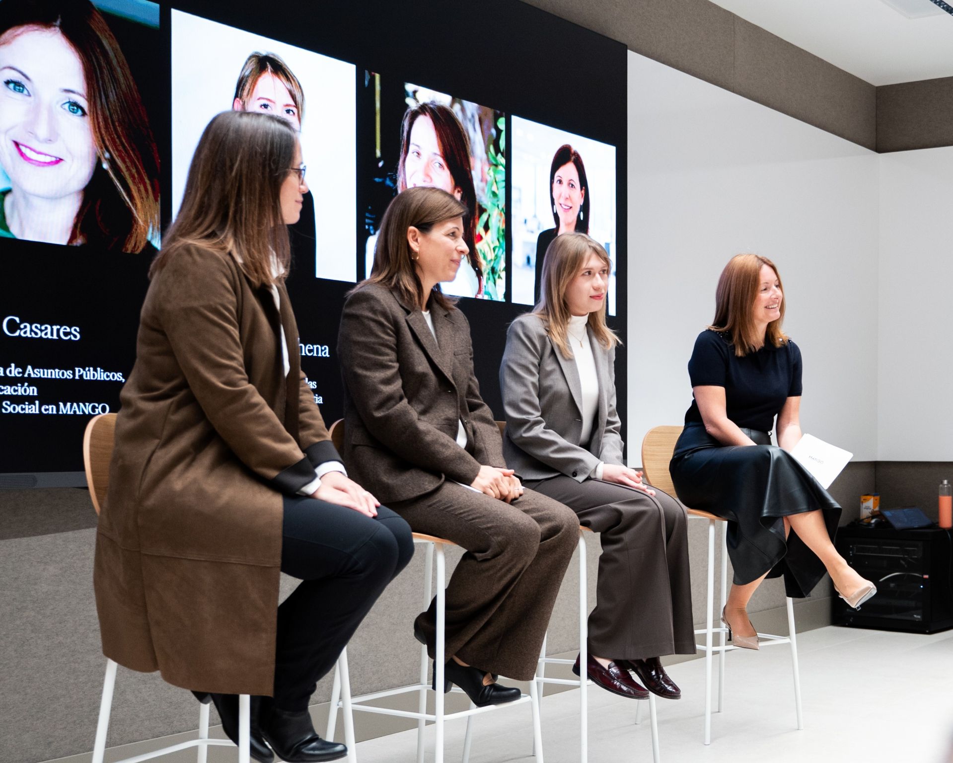 Panel discussion at Mango’s Caminos de Oportunidad event