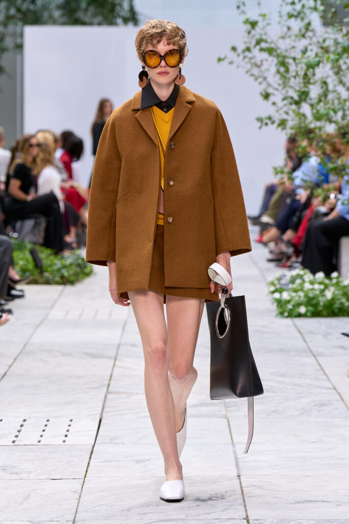 Michael Kors Collection Spring/Summer 2027 runway look 16