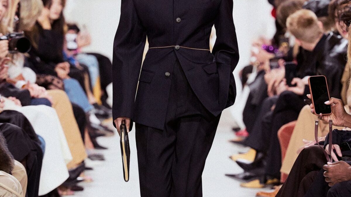 LVMH: CELINE Été 2027 by Michael Rider — photograph 1