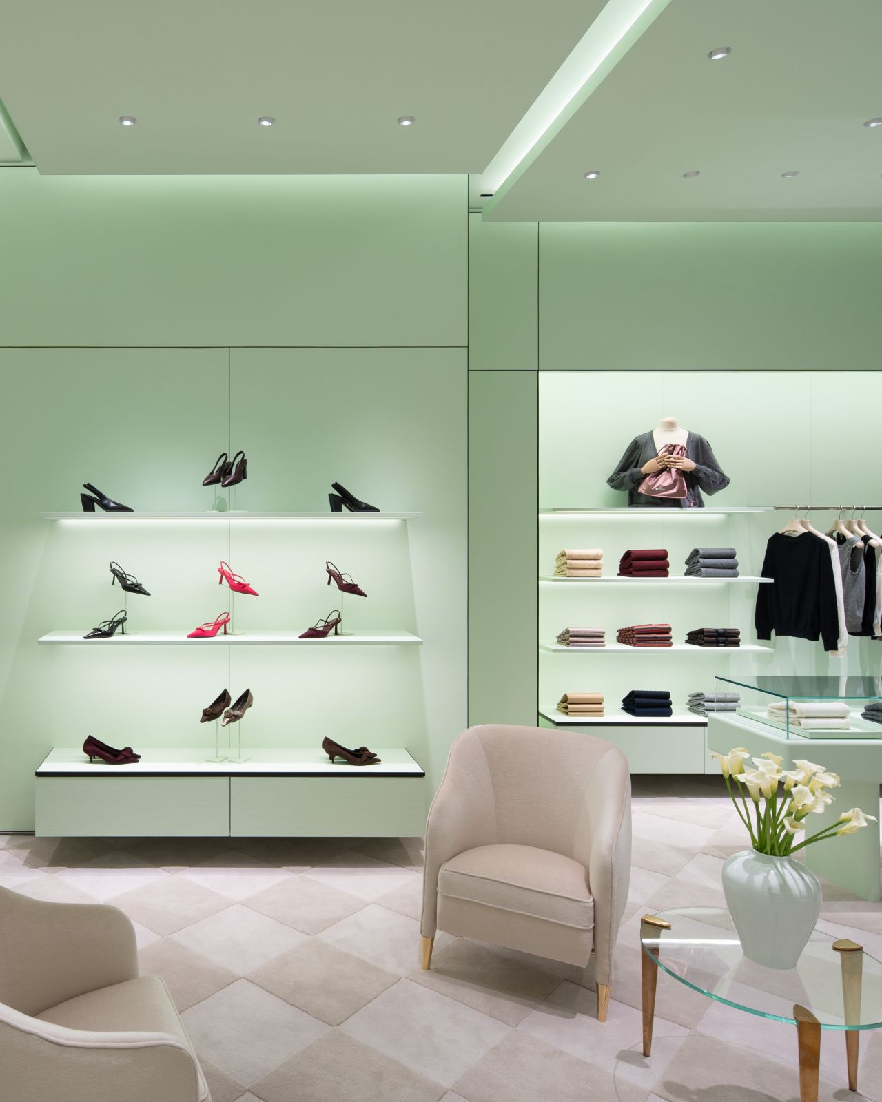 Prada Osaka Shinsaibashi store, photograph 3