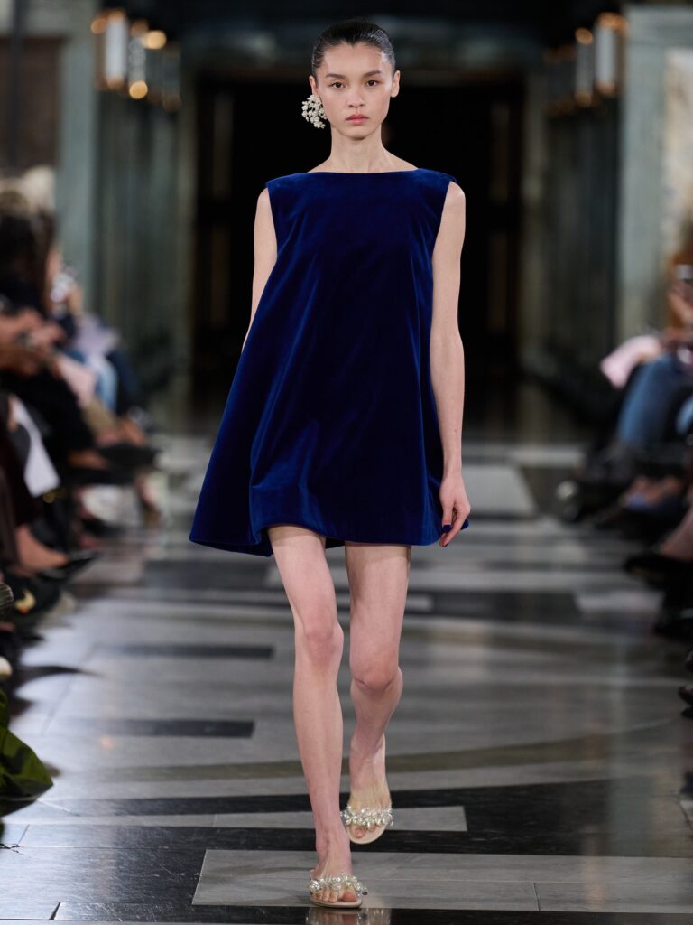 Simone Rocha Spring/Summer 2027 runway look 09