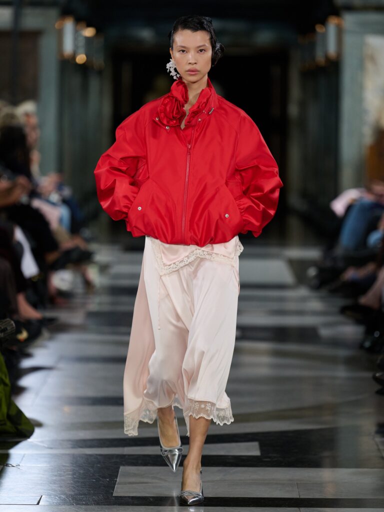 Simone Rocha Spring/Summer 2027 runway look 14