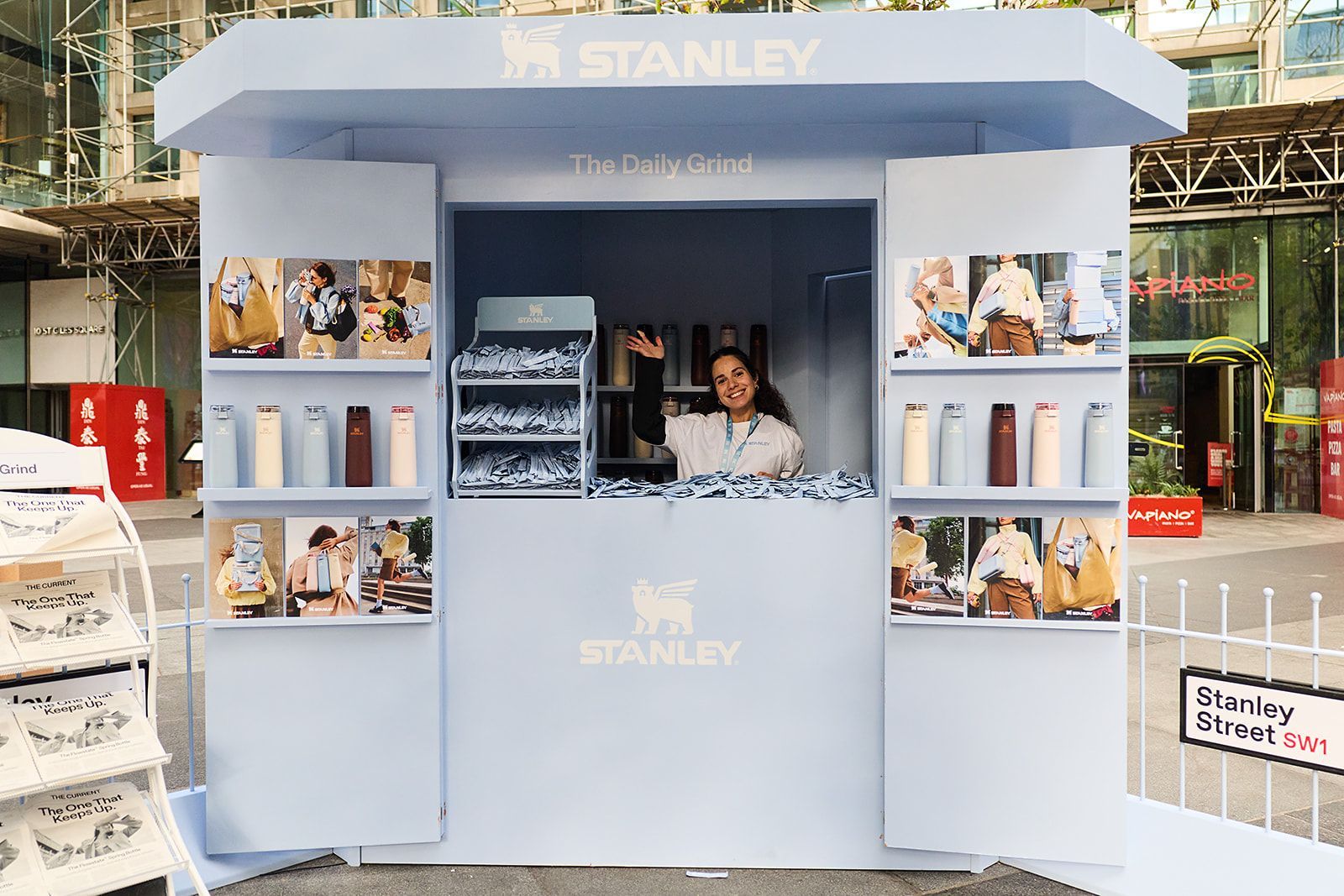Stanley 1913 The Daily Grind kiosk at St Giles Square in London