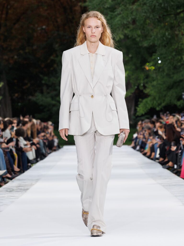 Stella McCartney Spring/Summer 2027 runway look 02