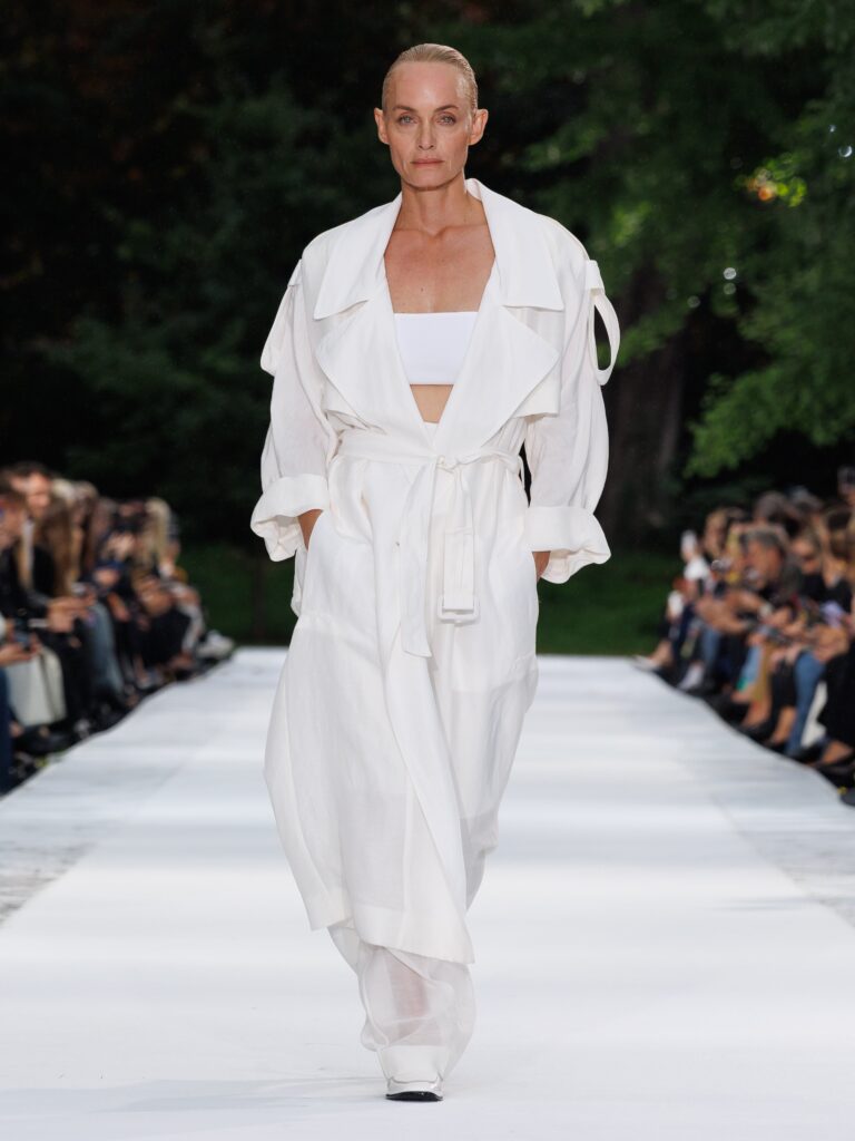 Stella McCartney Spring/Summer 2027 runway look 07
