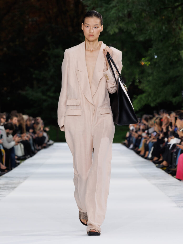 Stella McCartney Spring/Summer 2027 runway look 11