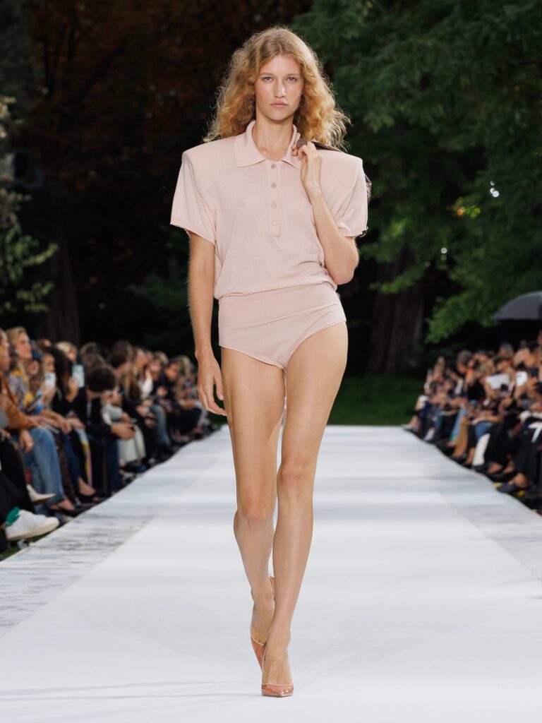 Stella McCartney Spring/Summer 2027 runway look 15