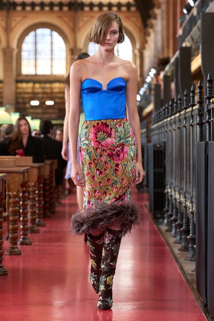 Valentino Antibiblioteca Spring/Summer 2027 runway look 06