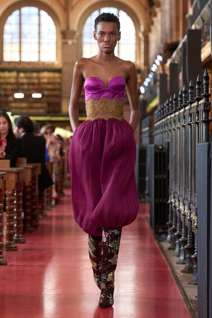 Valentino Antibiblioteca Spring/Summer 2027 runway look 09