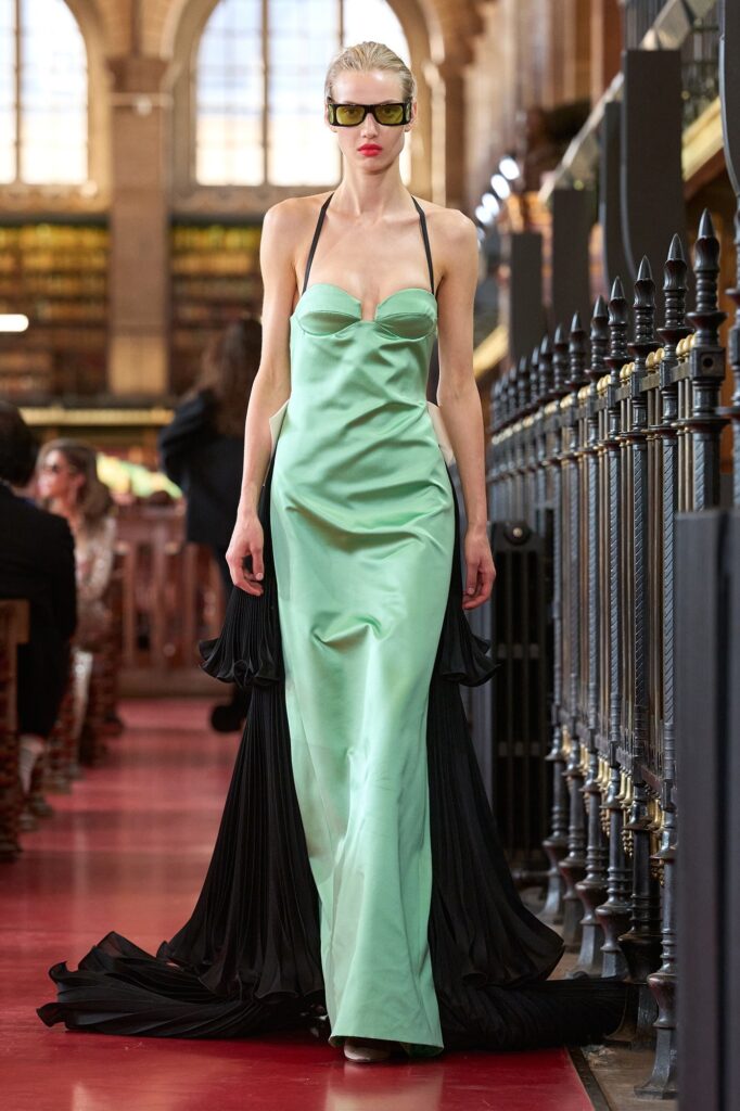 Valentino Antibiblioteca Spring/Summer 2027 runway look 76