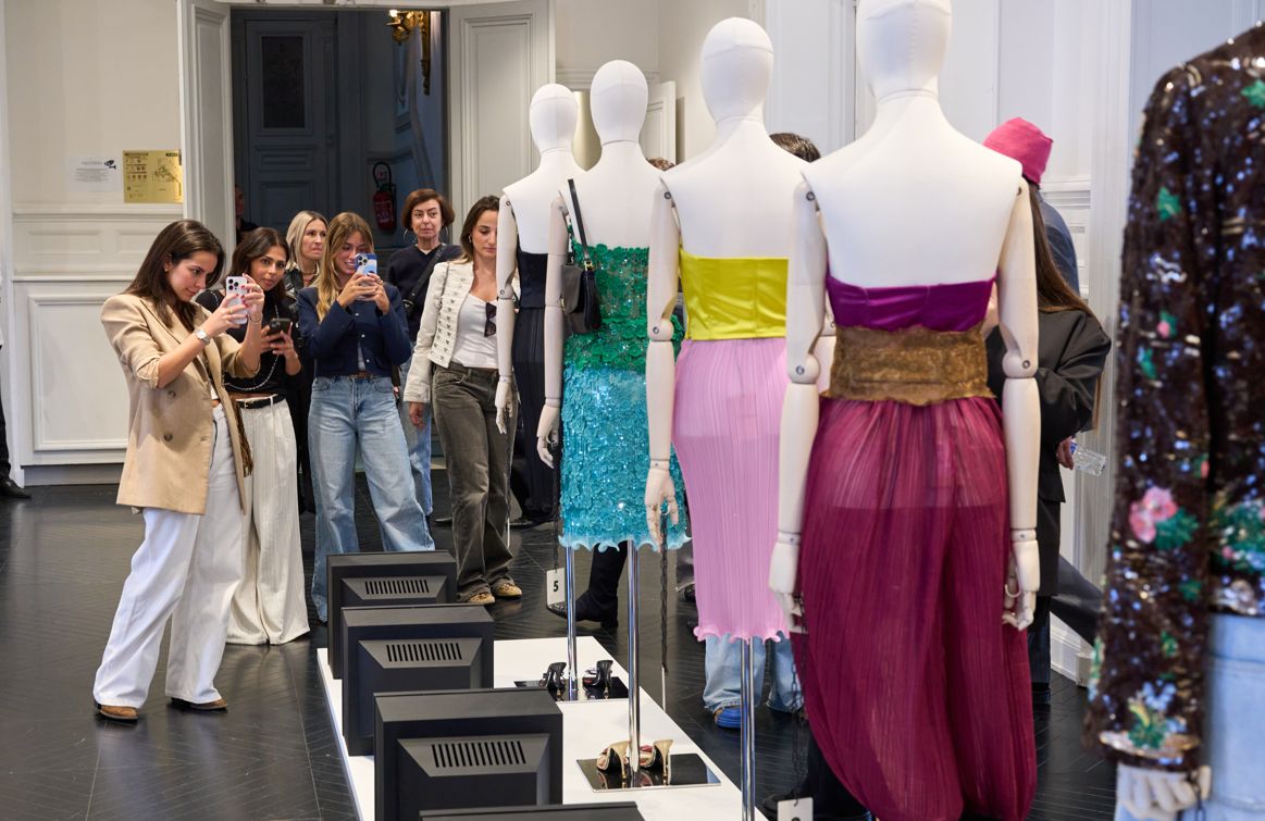 Students view colourful Valentino Spring Summer 2027 looks