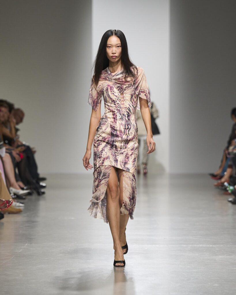 Weinsanto Spring/Summer 2027 runway image 17