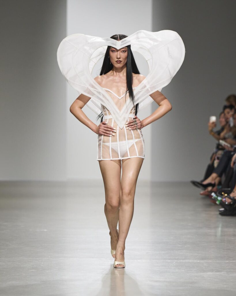 Weinsanto Spring/Summer 2027 runway image 29